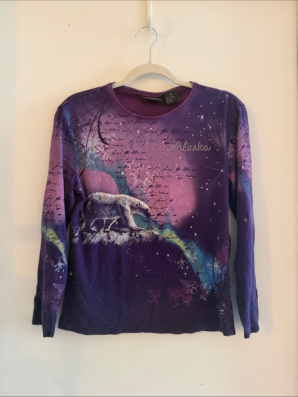 Vintage Y2K Graphic Tee M Rhinestone T-shirt Winter Long Sleeve Early 2000’s Top